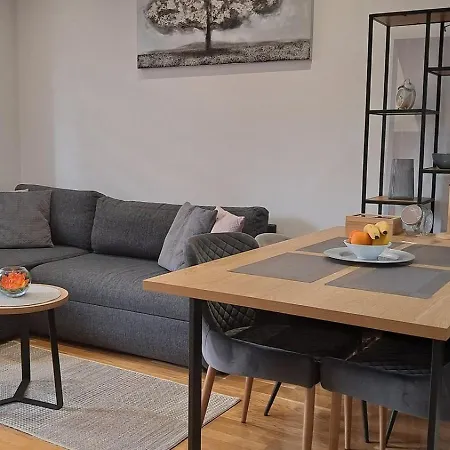 La Vista - Gomax 2 & Centar *