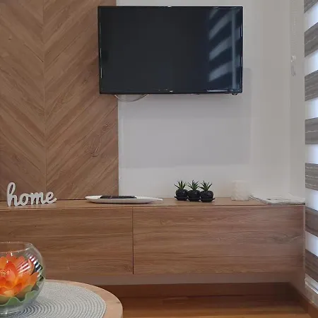 La Vista - Gomax 2 & Centar Apartment *