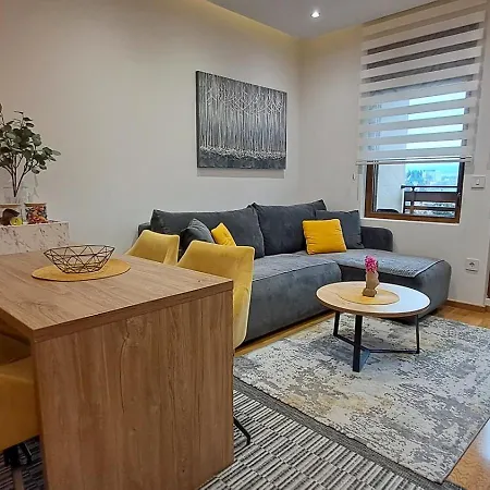 La Vista - Gomax 2 & Centar