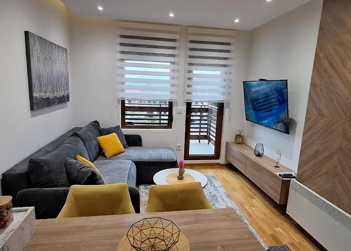 La Vista - Gomax 2 & Centar * زلاتيبور